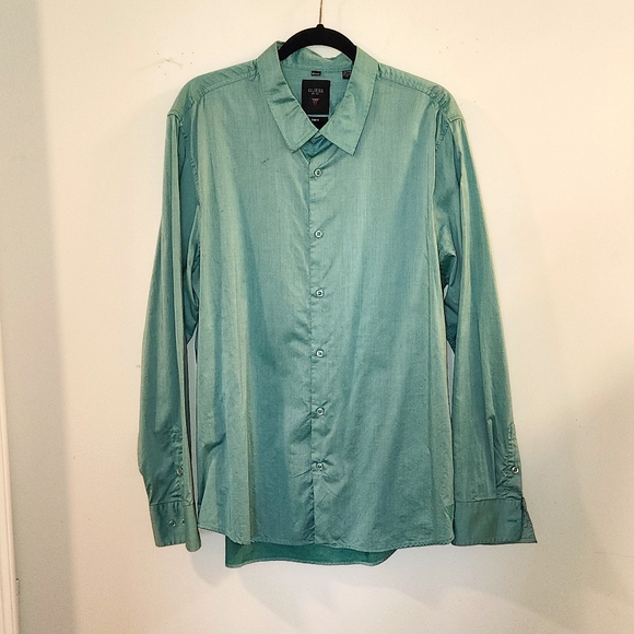 Guess~ NWOT Men's Button Down Slim Fit Shirt XXL - Picture 1 of 6